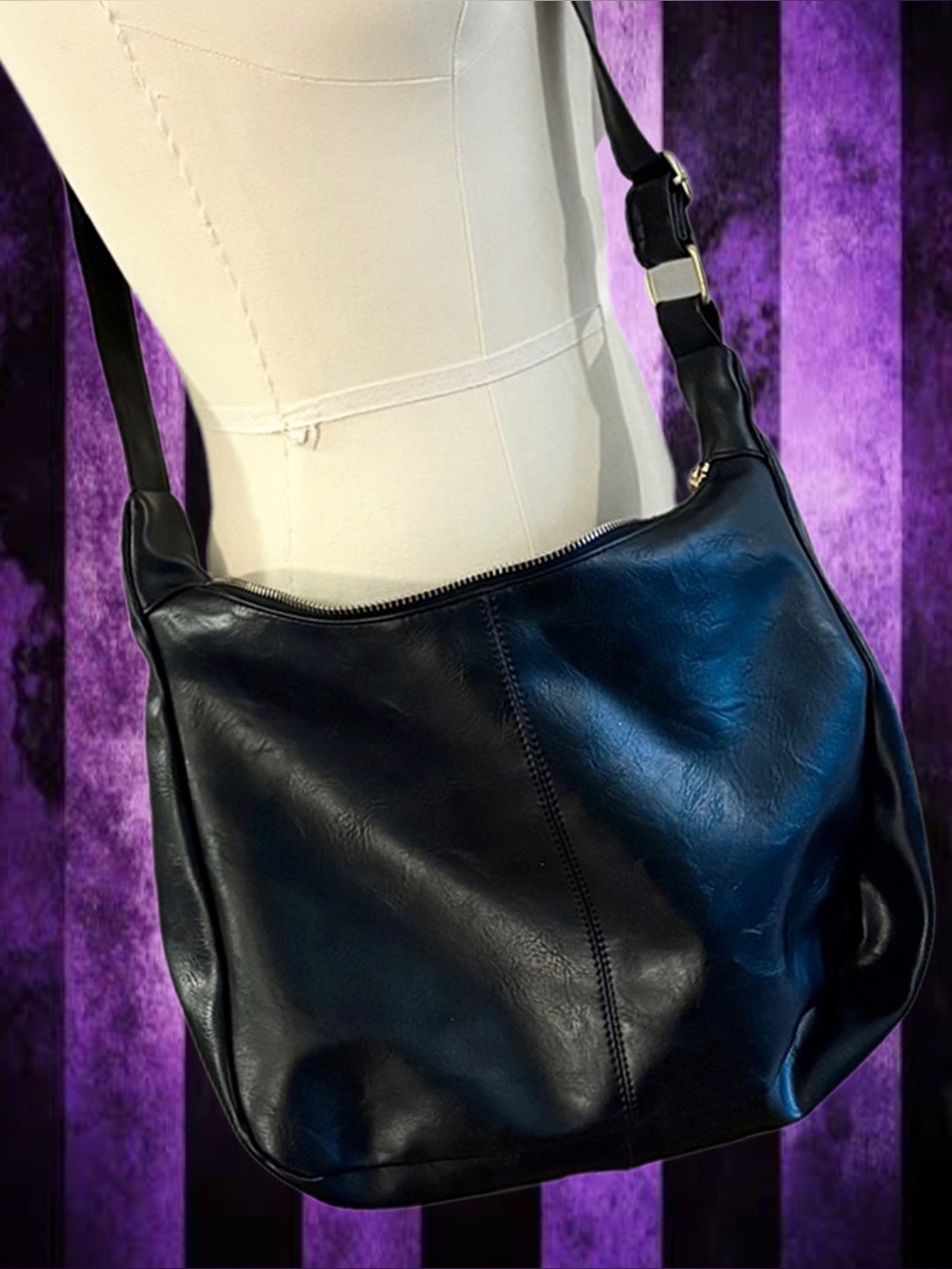 Classic Black Faux Leather Crossbody / Shoulder Bag Purse